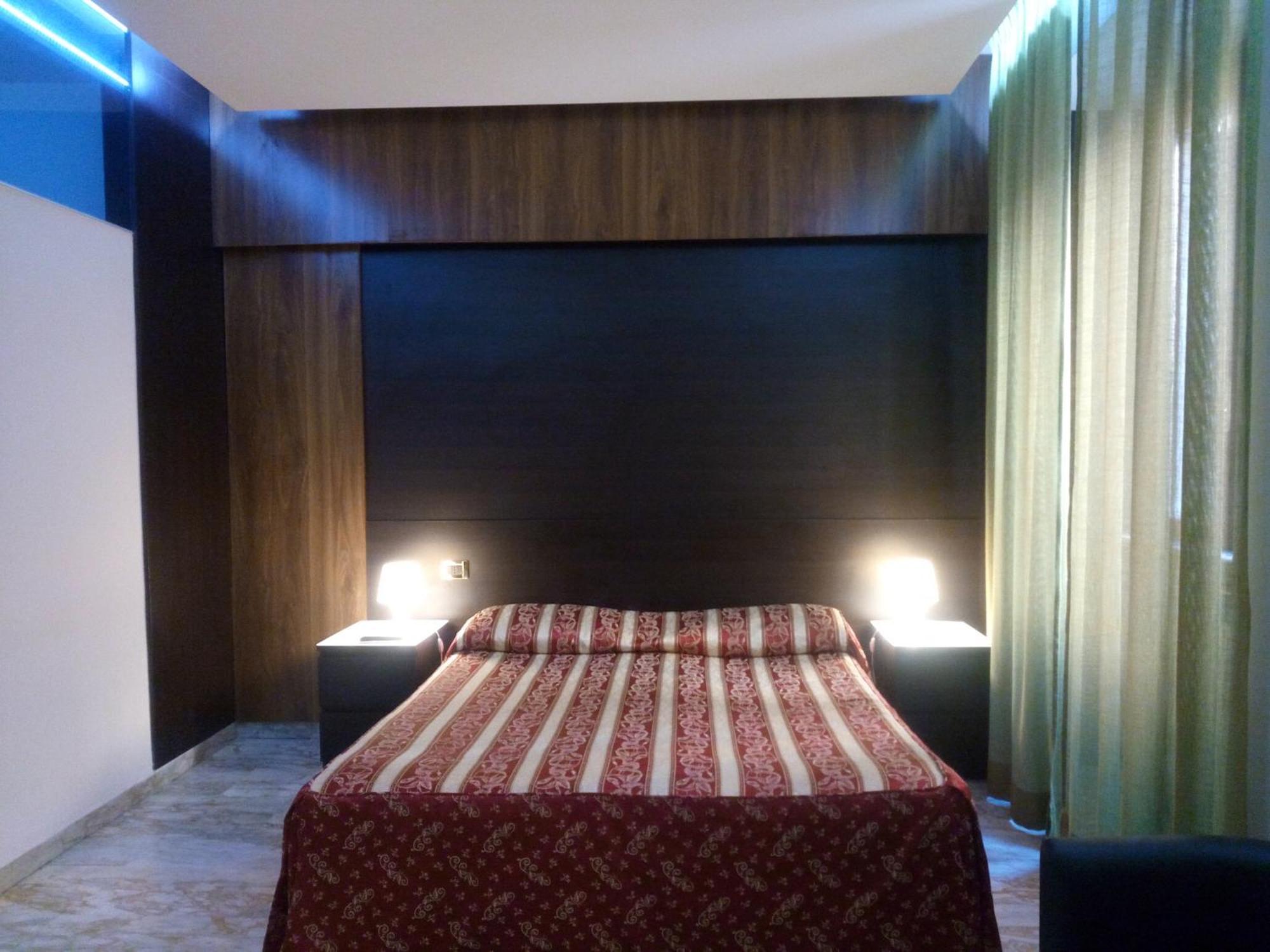 Hotel Milazzo Roma, Rome
