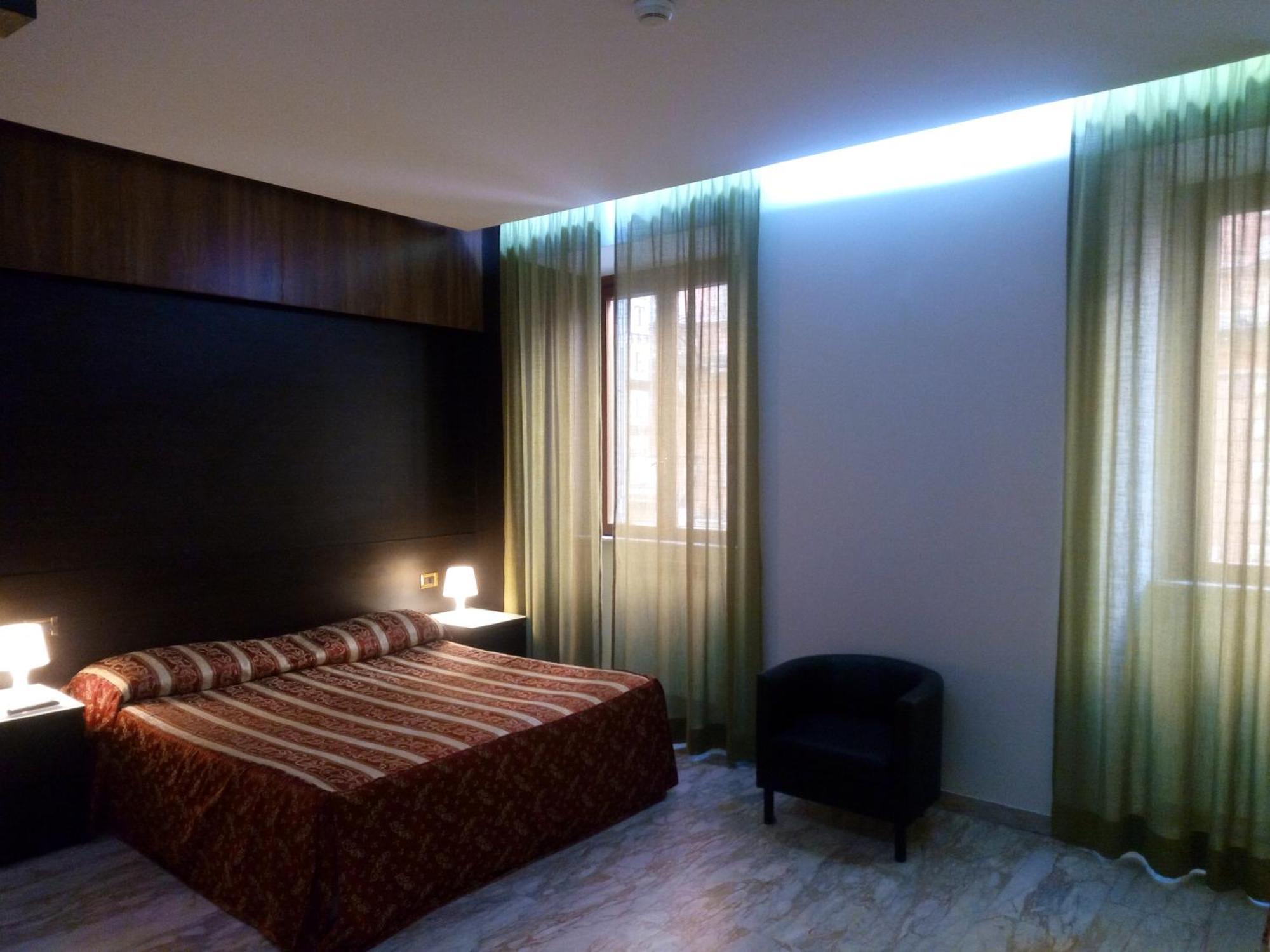 Hotel Milazzo Roma — Photos 1